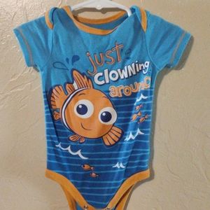 Disney baby onesie 6-9 months